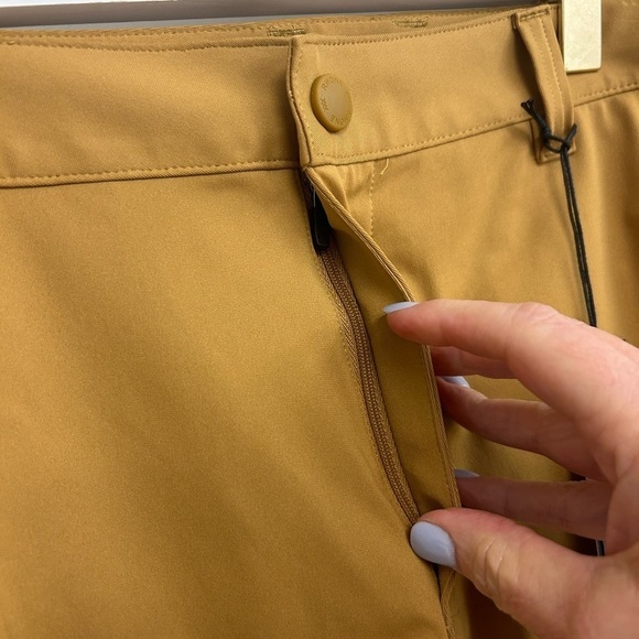 Rhone 9" Commuter Short Size 35 Waist British Khaki Flex Knit Stretch NWT - Picture 6 of 16